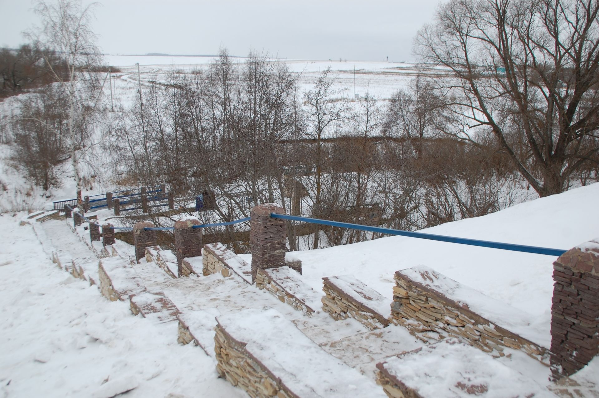 В заинском селе Урсаево приведен в порядок родник и кладбище