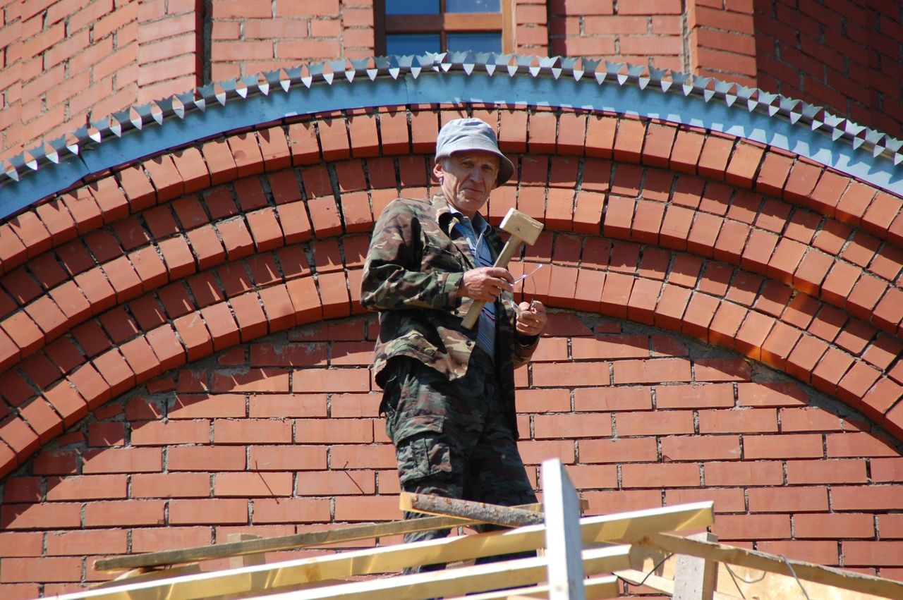 В Заинске продолжается ремонт Свято-Троицкого храма