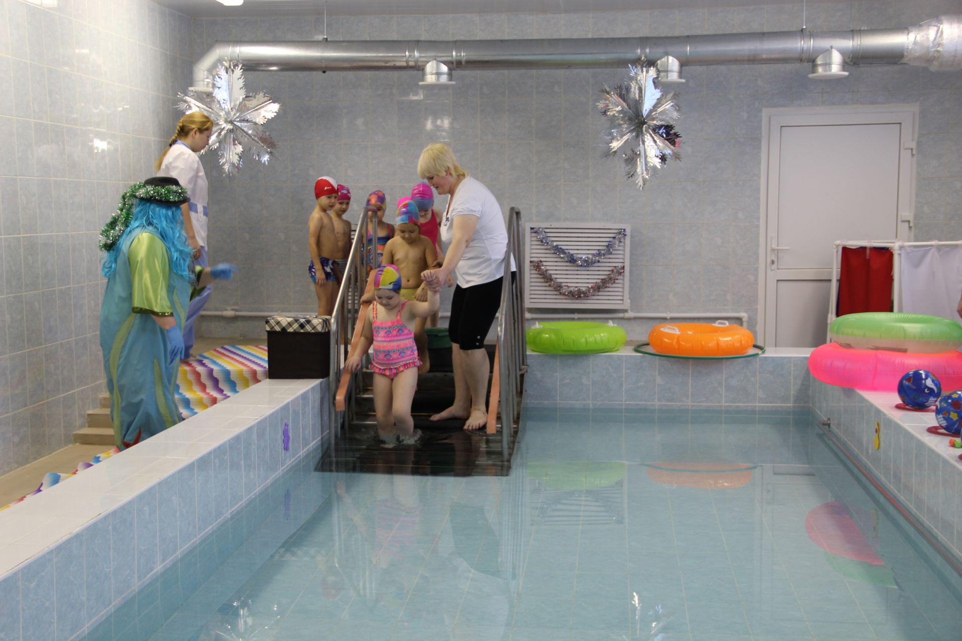 В Заинске после ремонта открыли второй бассейн для детей