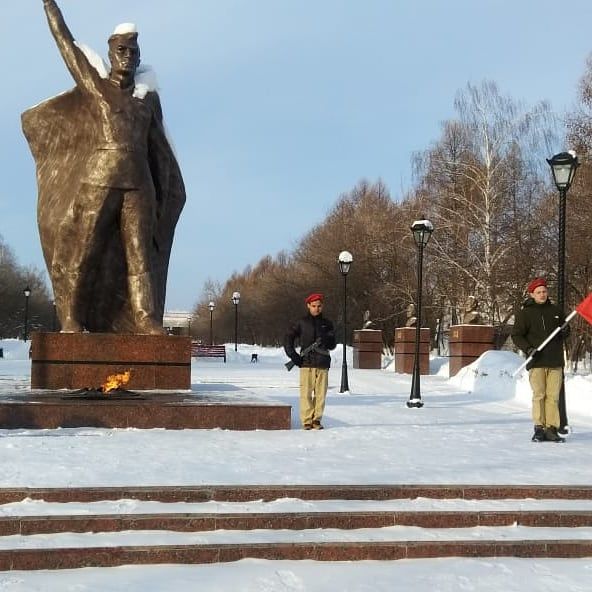 В Заинске состоялся митинг в честь победы в Сталинградской битве