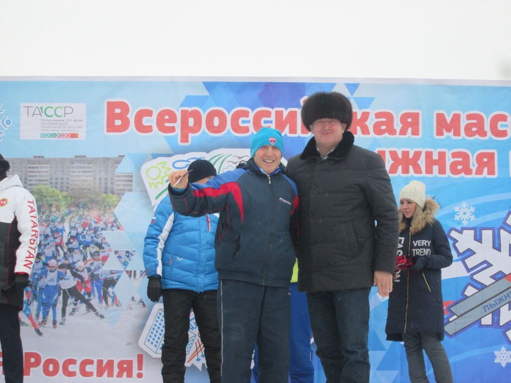 На "Лыжню России" вышли и стар, и млад (+ВИДЕО, ФОТОРЕПОРТАЖ)