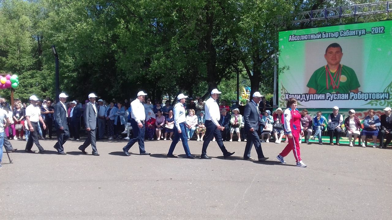 В Заинске прошел парад батыров Сабантуя