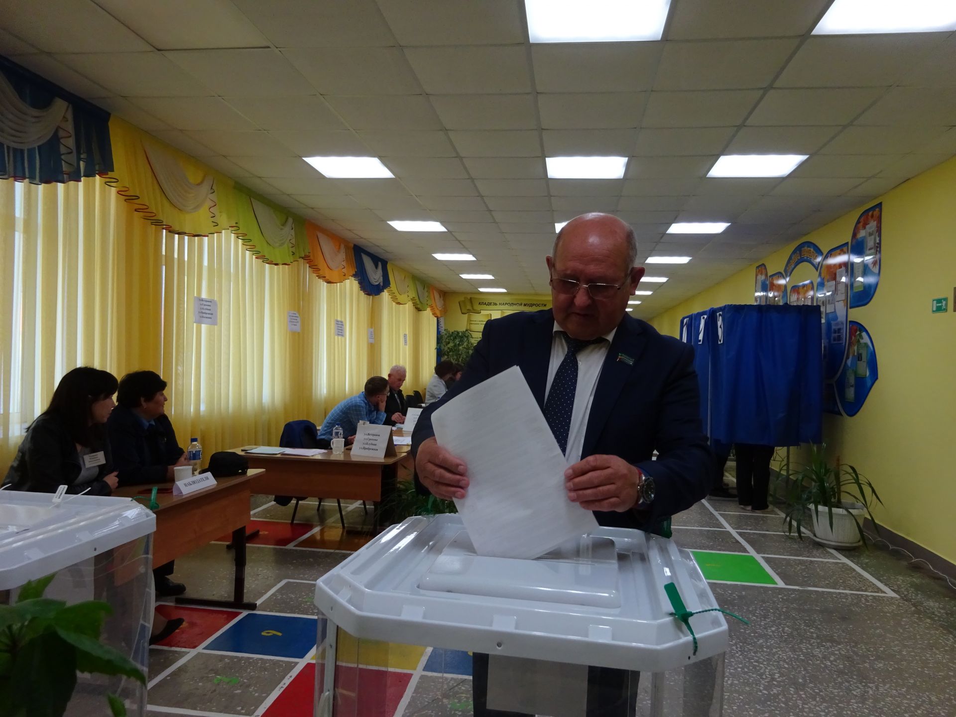 Как прошли в Заинске выборы в Госсовет Татарстана:  в нашем фоторепортаже