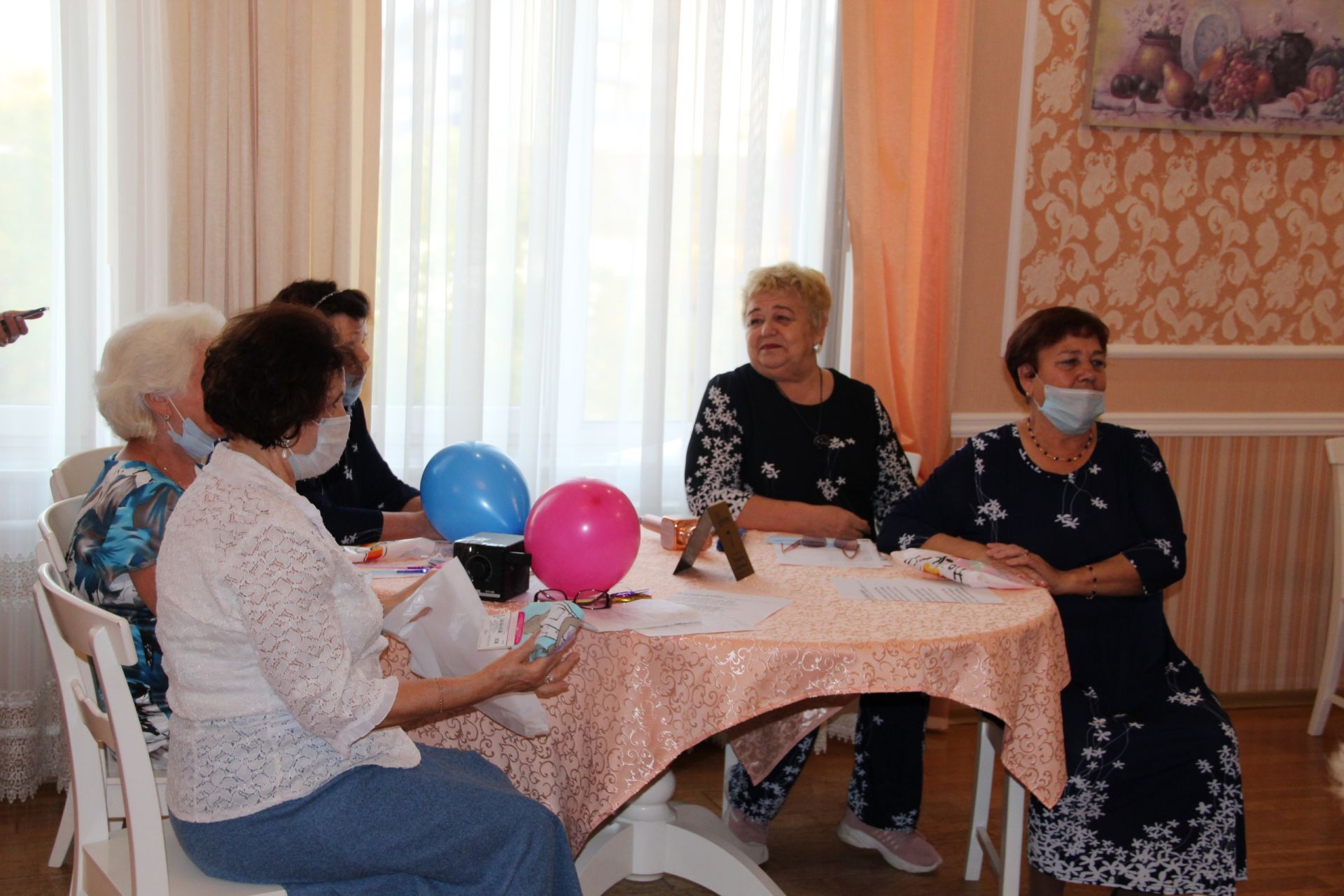 Заинский социально-реабилитационный центр центр получил подарок ко Дню пожилых людей