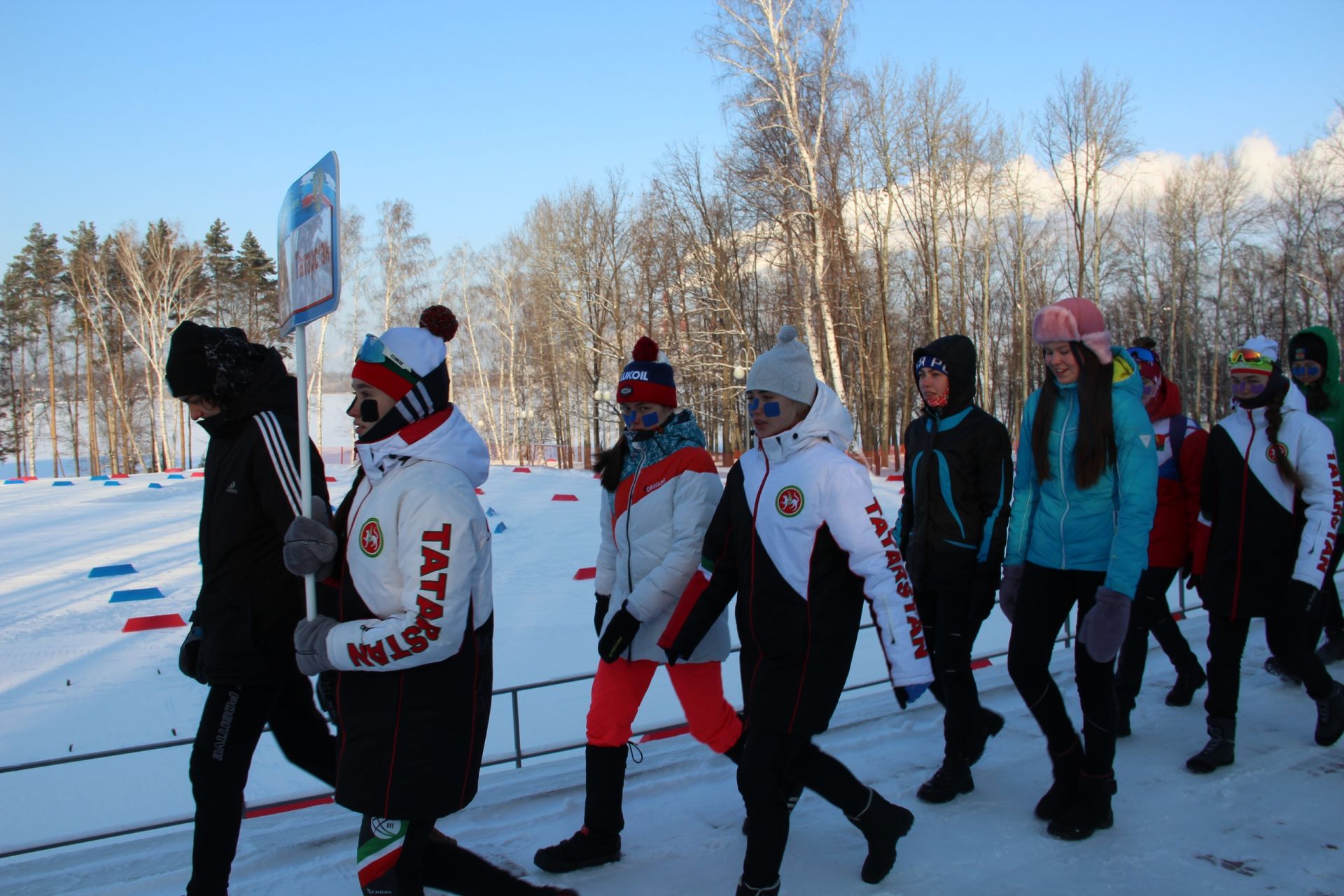 В Заинске проходит первенство ПФО по лыжным гонкам среди юношей и девушек