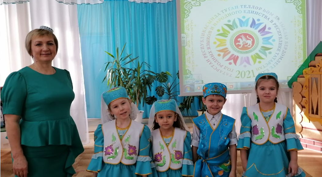 В детском саду Лесная сказка прошел конкурс на самую необычную тюбетейку