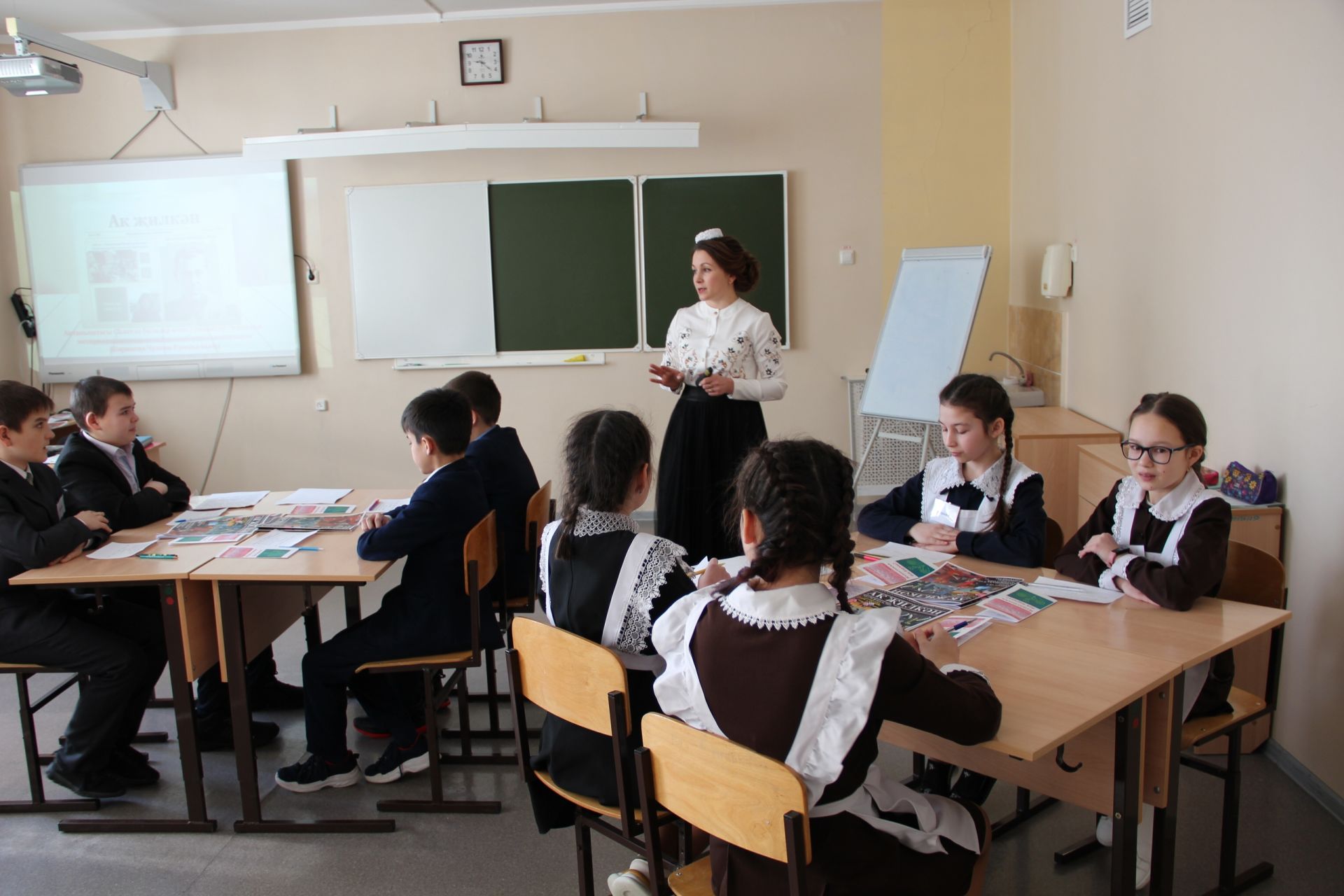В Заинске соревнуются лучшие учителя татарского языка и литературы