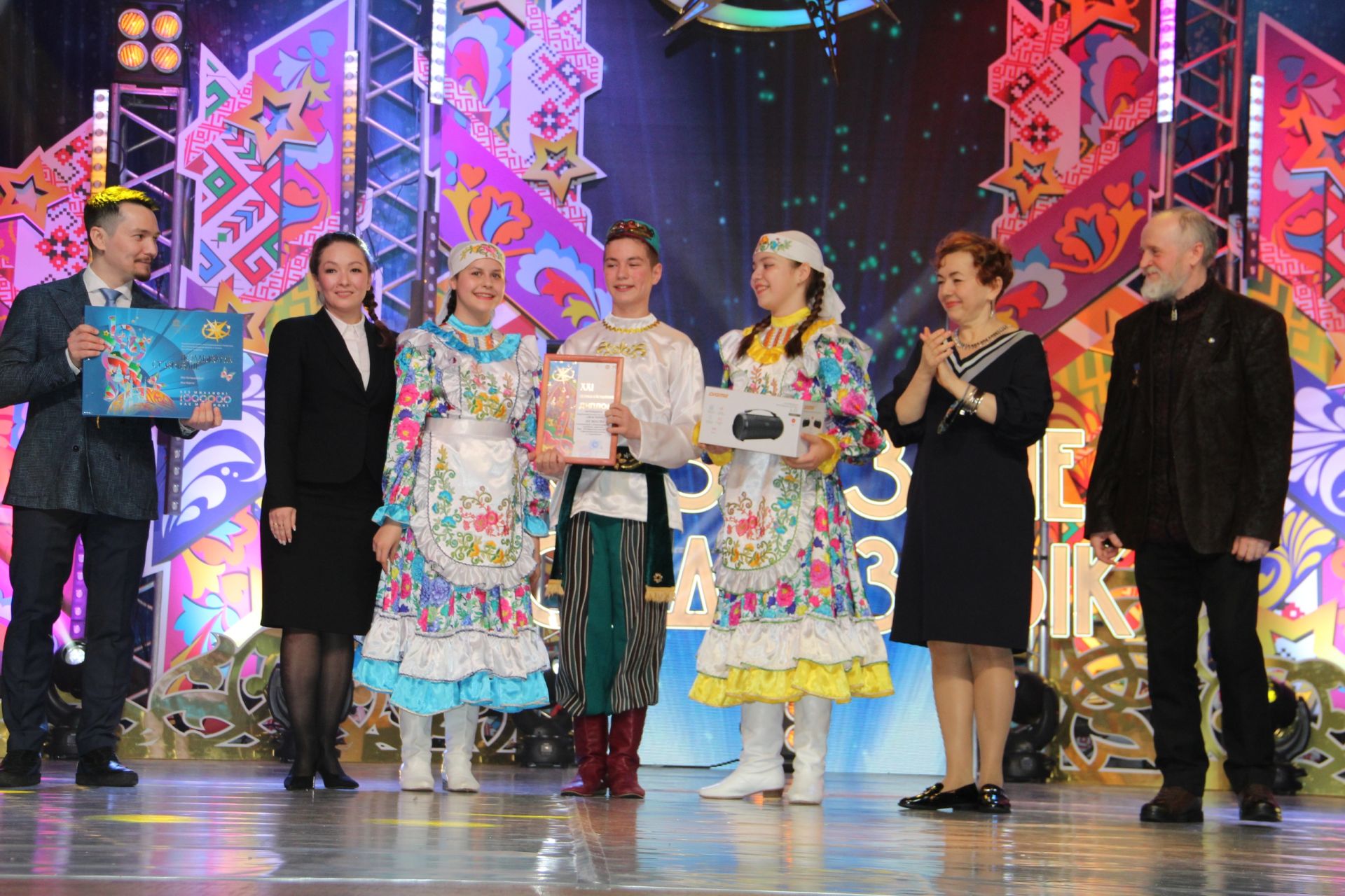 В Заинске выбрали победителей зонального тура фестиваля «Созвездие-2021»