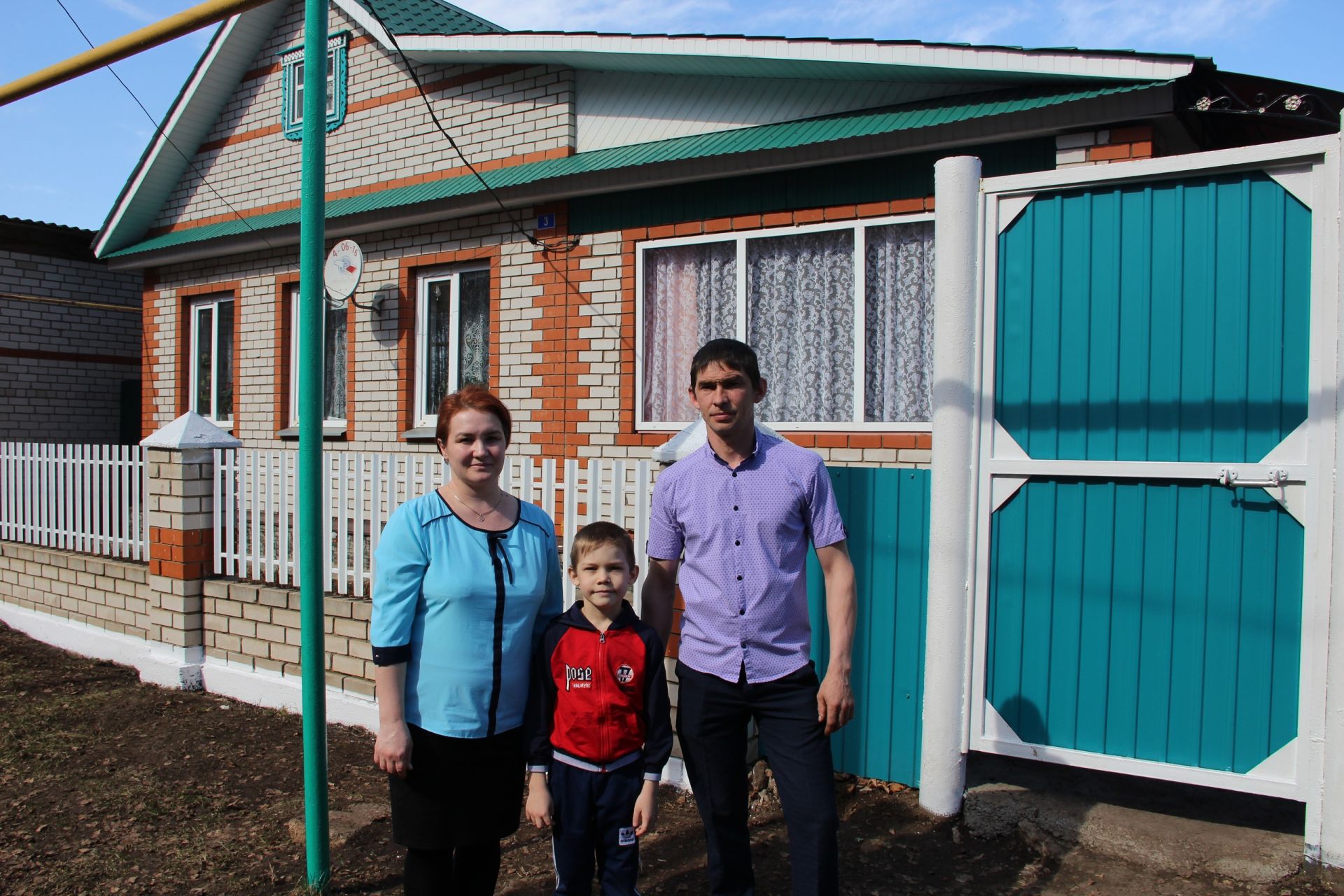 Заинская семья построила дом по жилищной программе