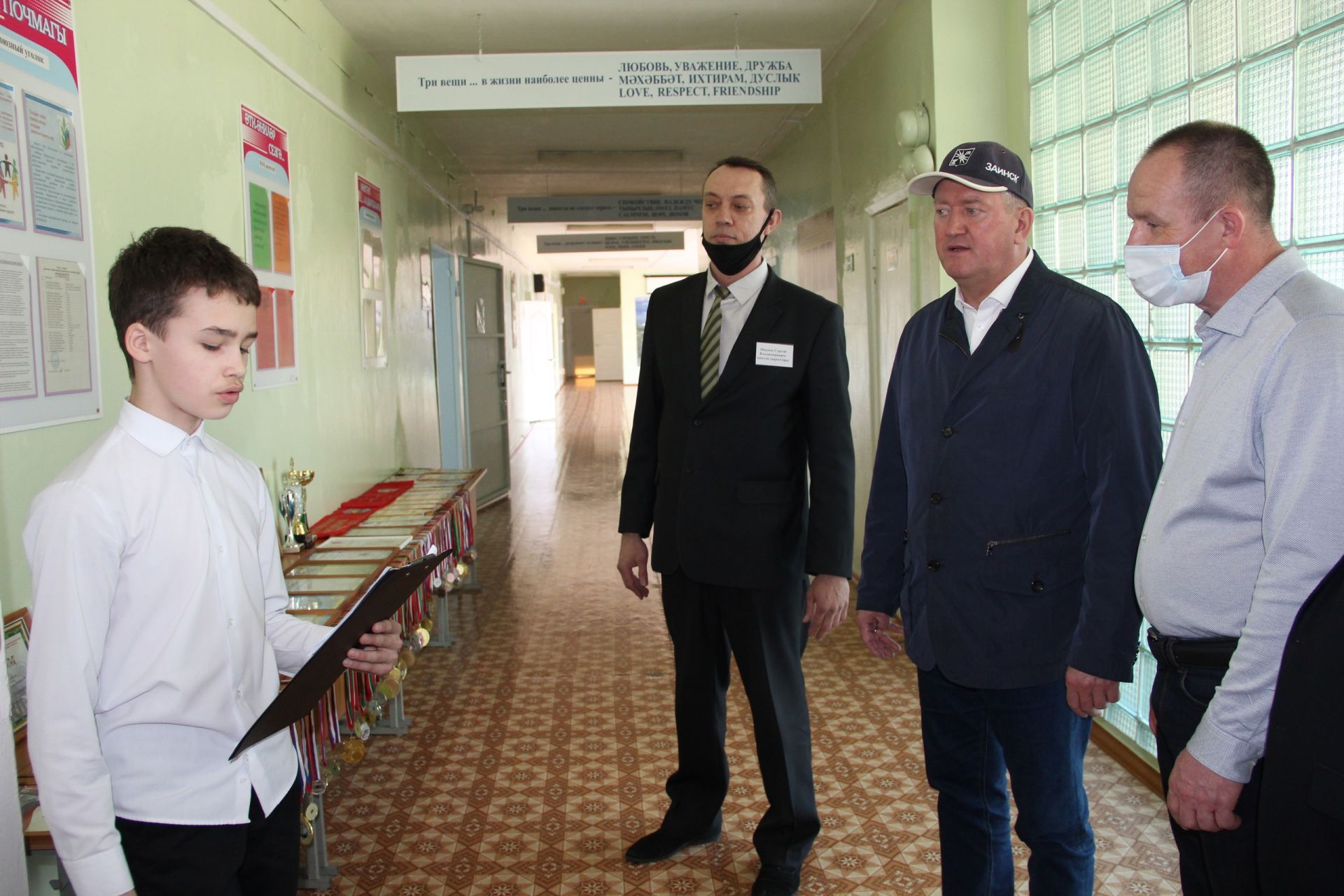 Глава района Разиф Каримов дал оценку Нижнебишевской школе