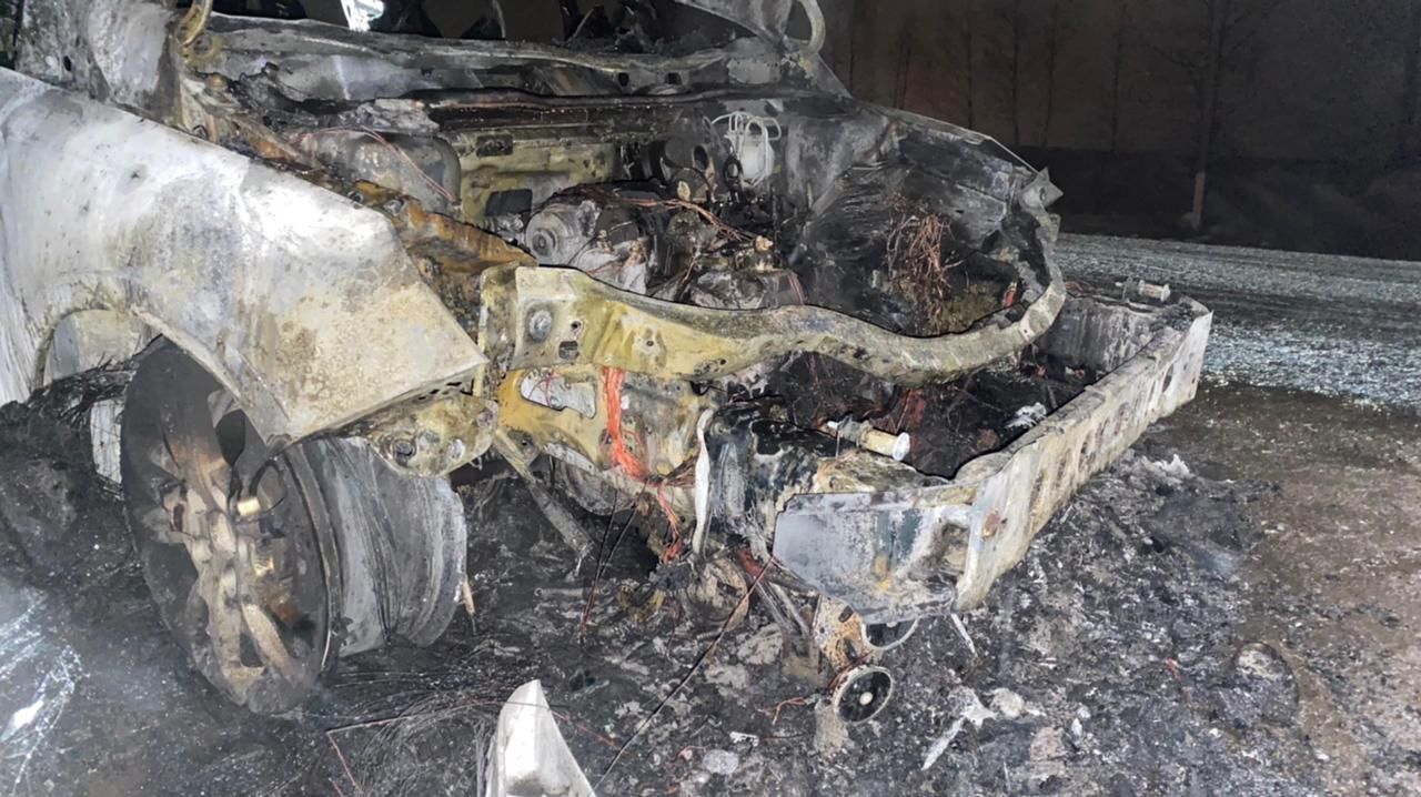 В Заинском районе в результате аварии сгорел автомобиль