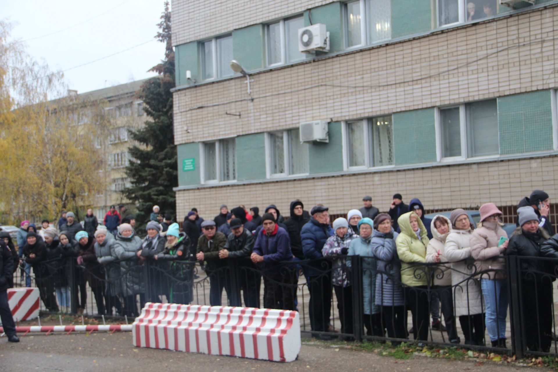 В Заинске провожают мобилизованных второй день подряд