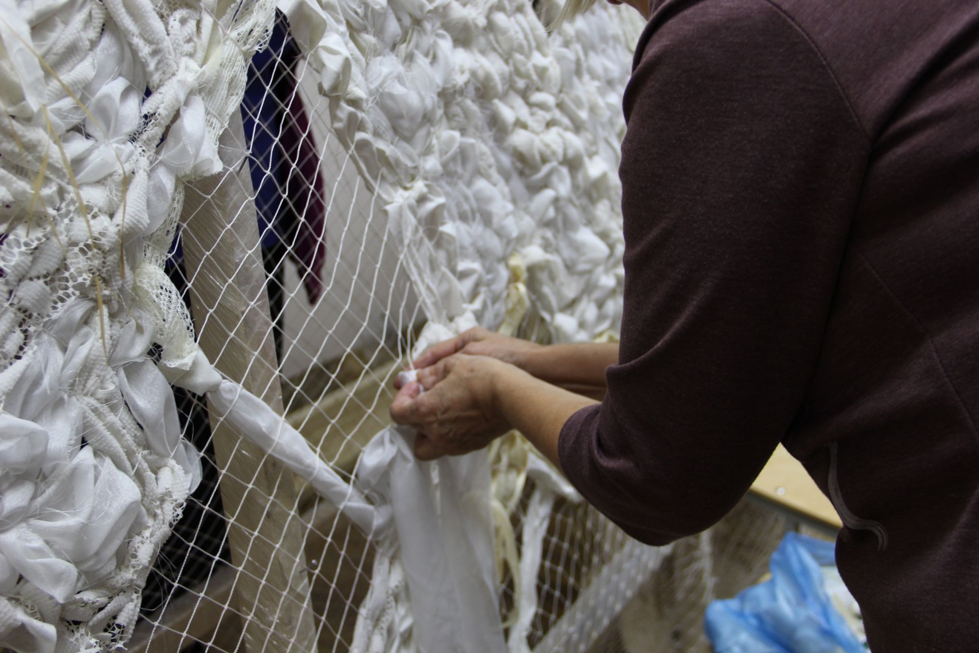 Заинцы активно поддержали движение по плетению маскировочных сетей