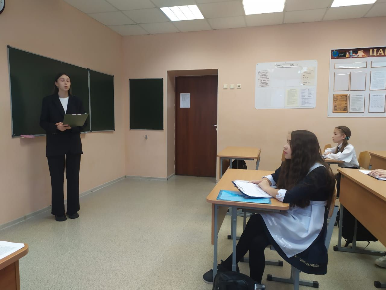 Умники и умницы татарстанских школ защитили свои научные проекты в Заинске