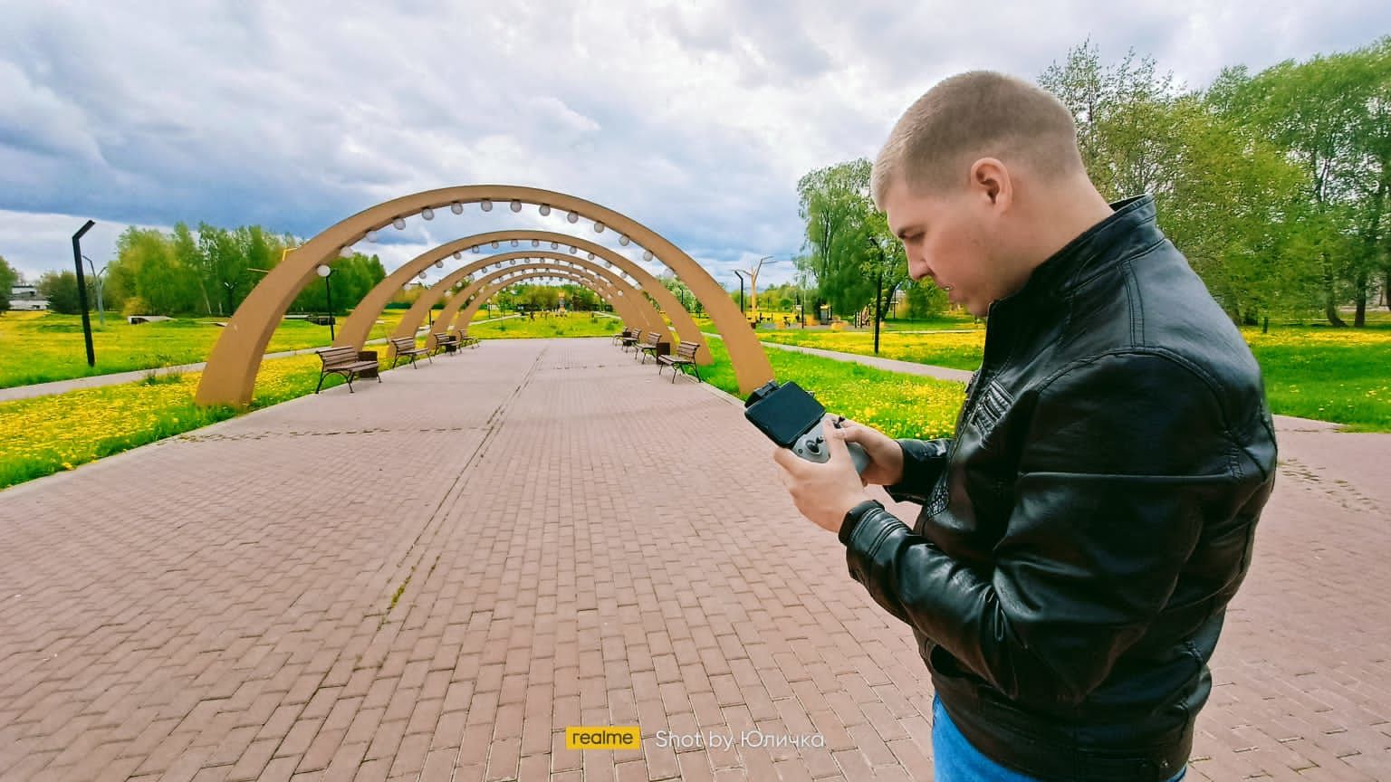 Известный блогер Татарстана снимает видео о достопримечательностях Заинска