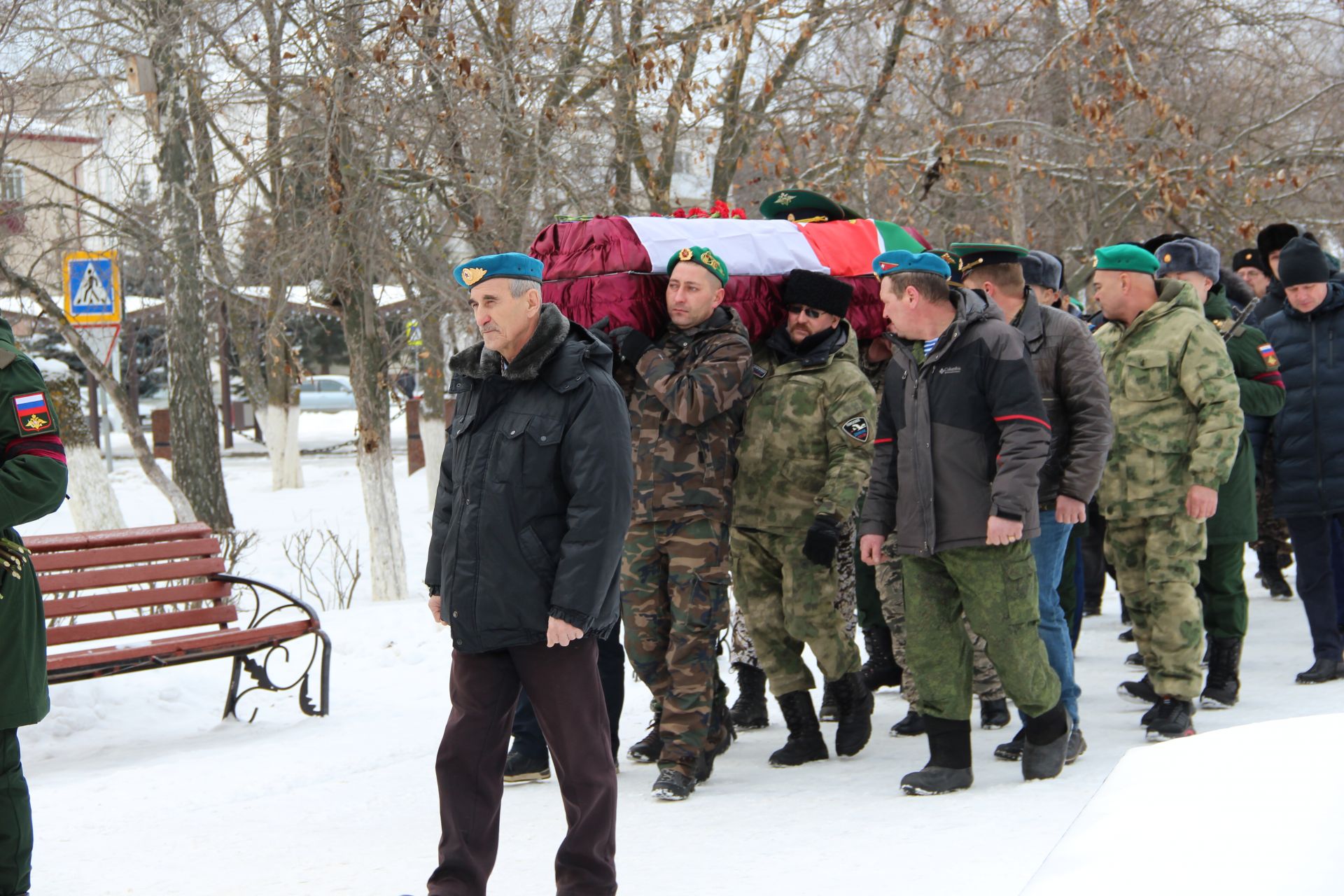 Бүген Зәйдә махсус хәрби операциядә һәлак булган Василий Каплин белән хушлаштылар