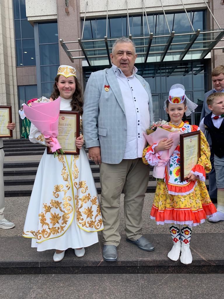 40 победителей фестиваля «Созвездие-Йолдызлык» получили государственные стипендии