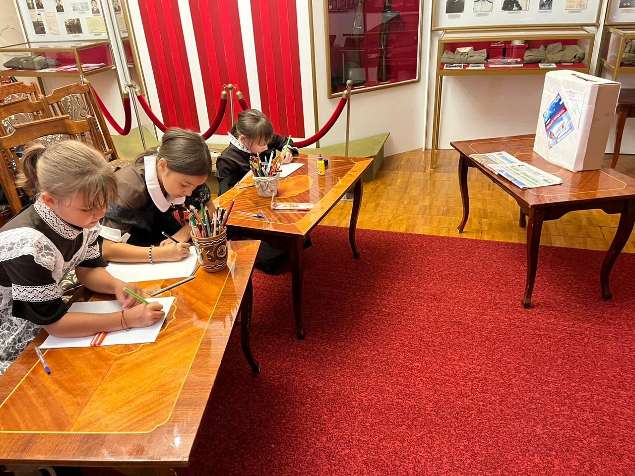 В Заинском краеведческом музее стартовала акция «Письмо солдату»