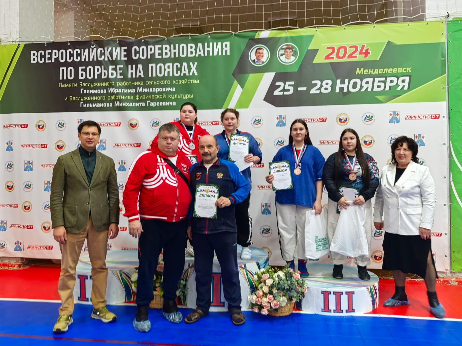 Заинские спортсмены снова впереди по борьбе на поясах