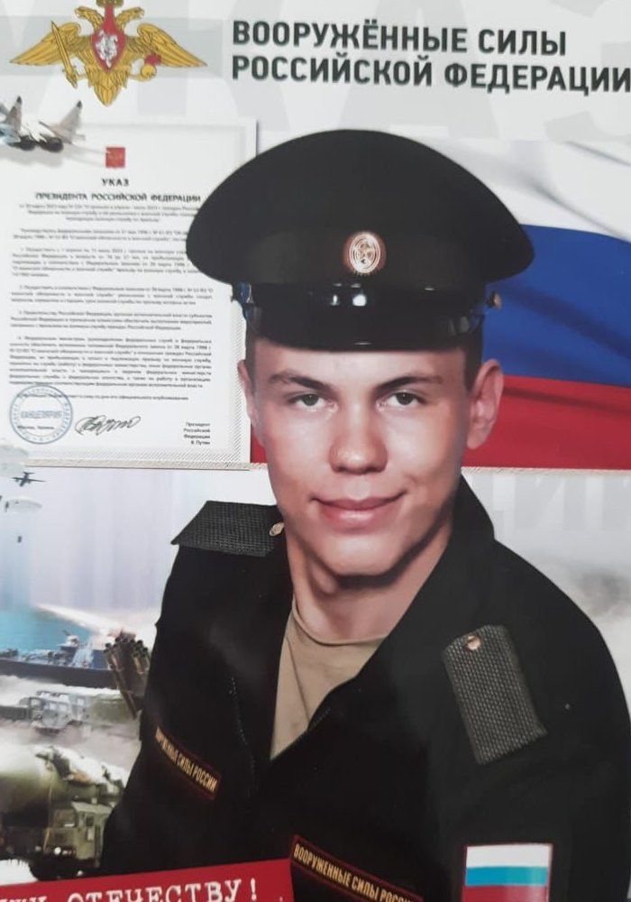 Солдат Инсаф Гыйләҗиев: «Әниемнең өйдә пешкән тәмле ризыклары сагындыра...»