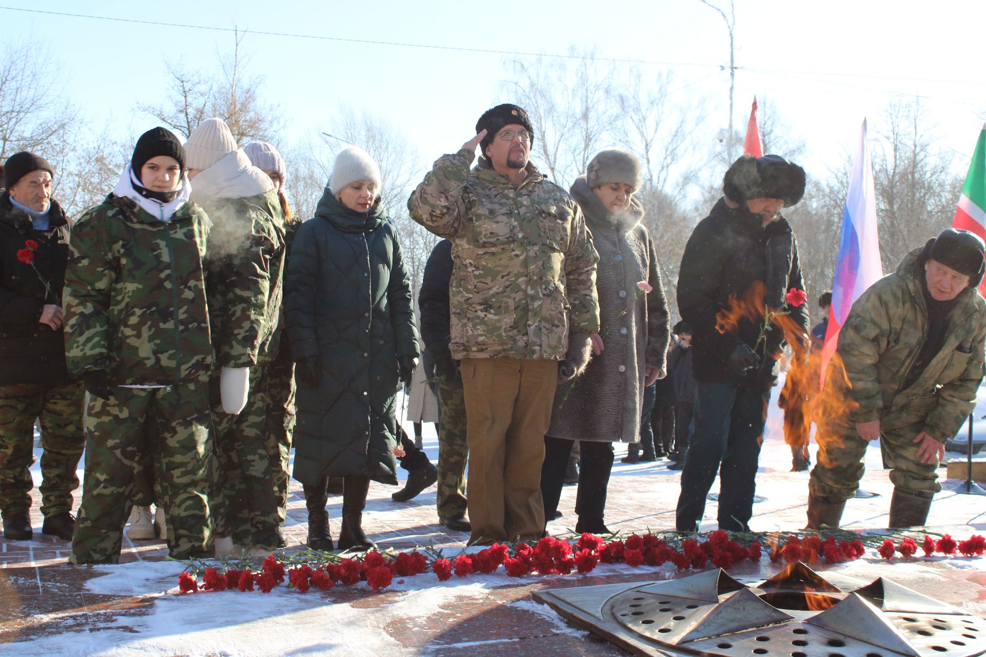 «Кайнар нокталар» да хәрби хезмәт үтүчеләргә хөрмәт белдерелде