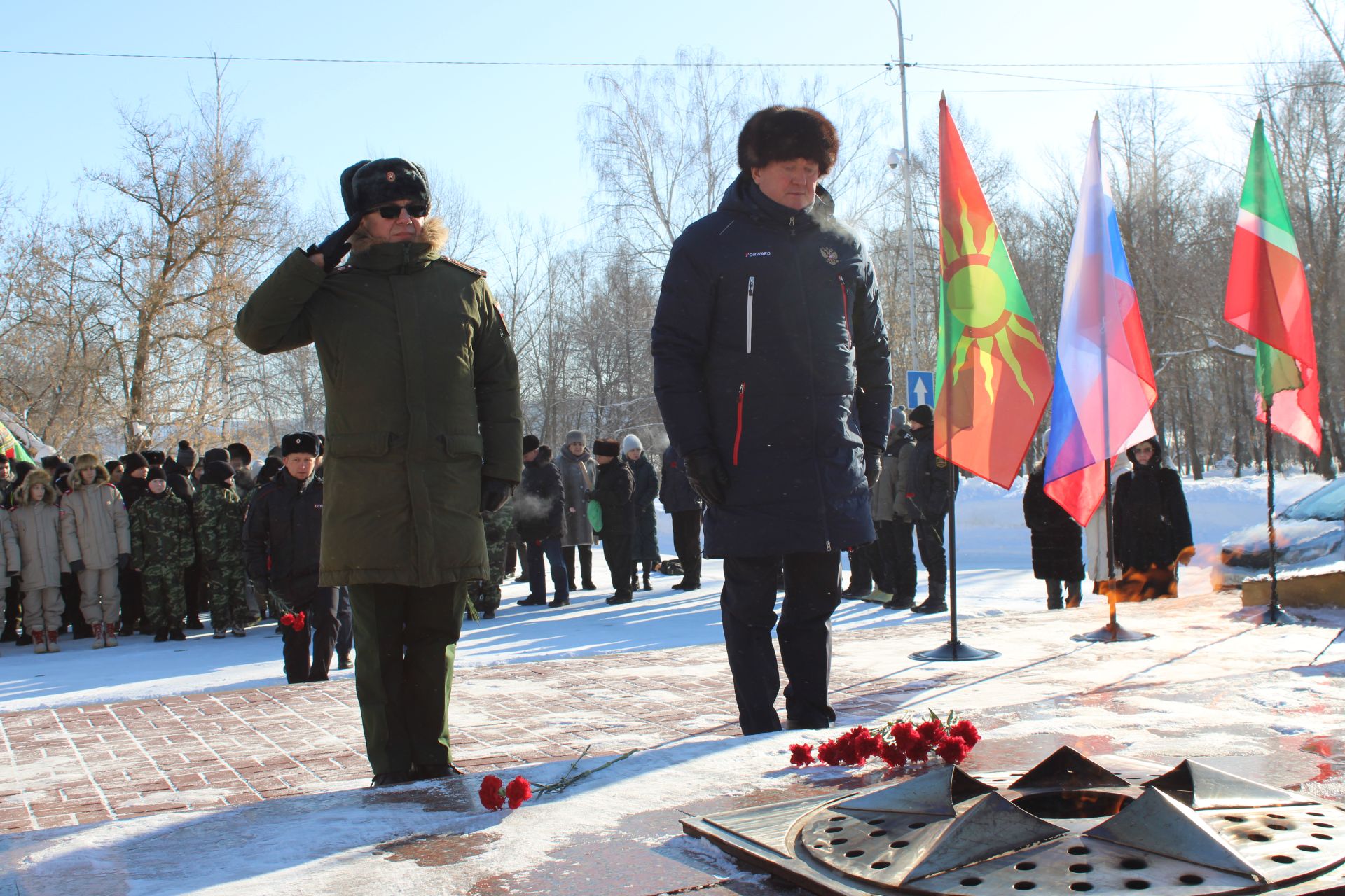 «Кайнар нокталар» да хәрби хезмәт үтүчеләргә хөрмәт белдерелде