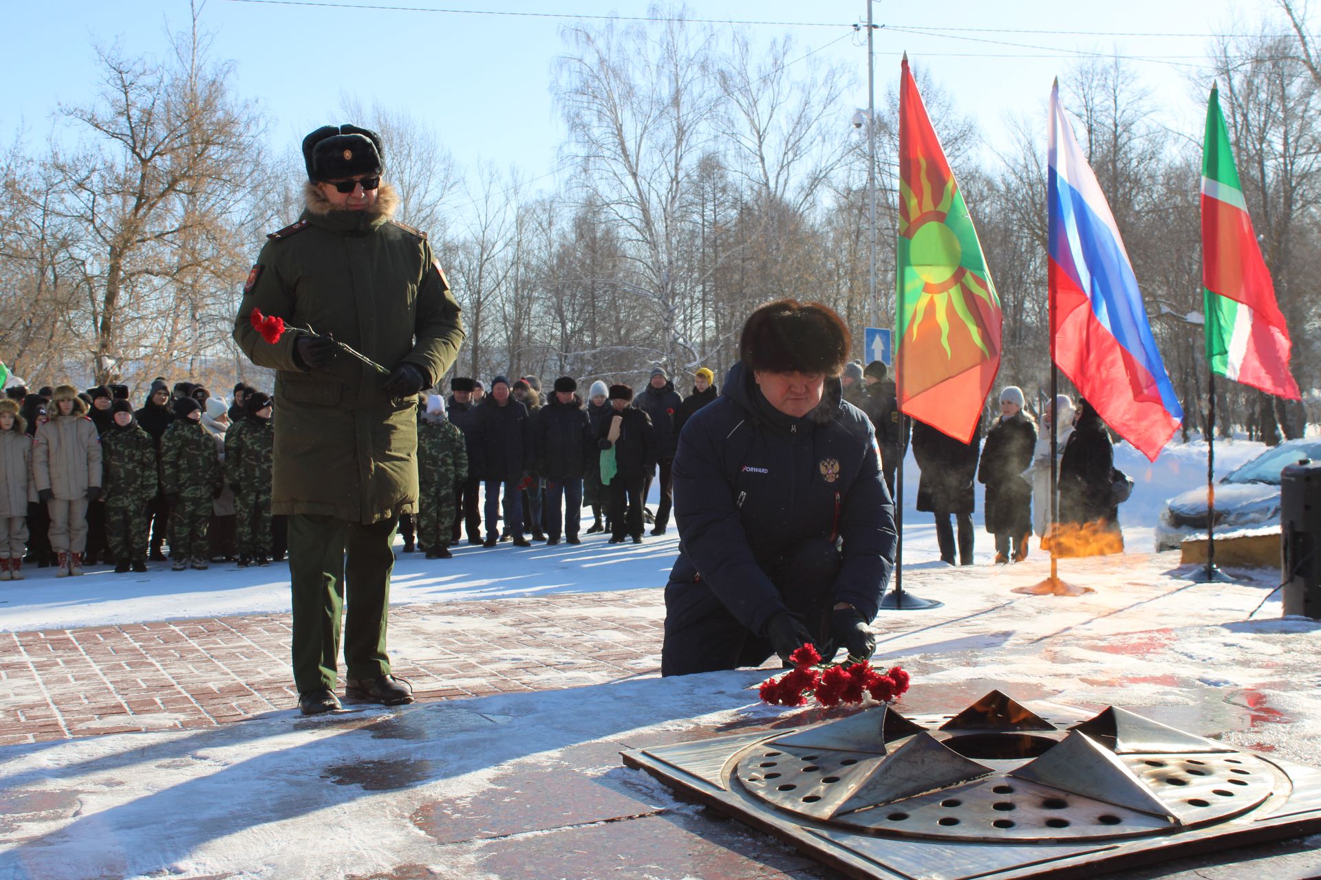 «Кайнар нокталар» да хәрби хезмәт үтүчеләргә хөрмәт белдерелде