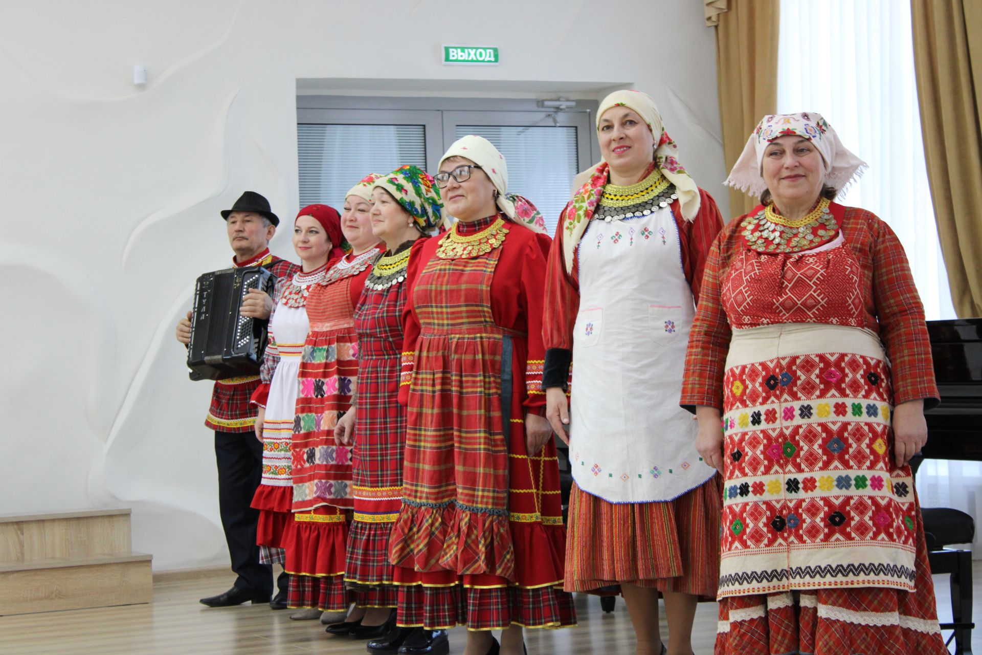 Три семьи заинцев приняли участие в муниципальном этапе фестиваля «Эхо веков в истории семьи»