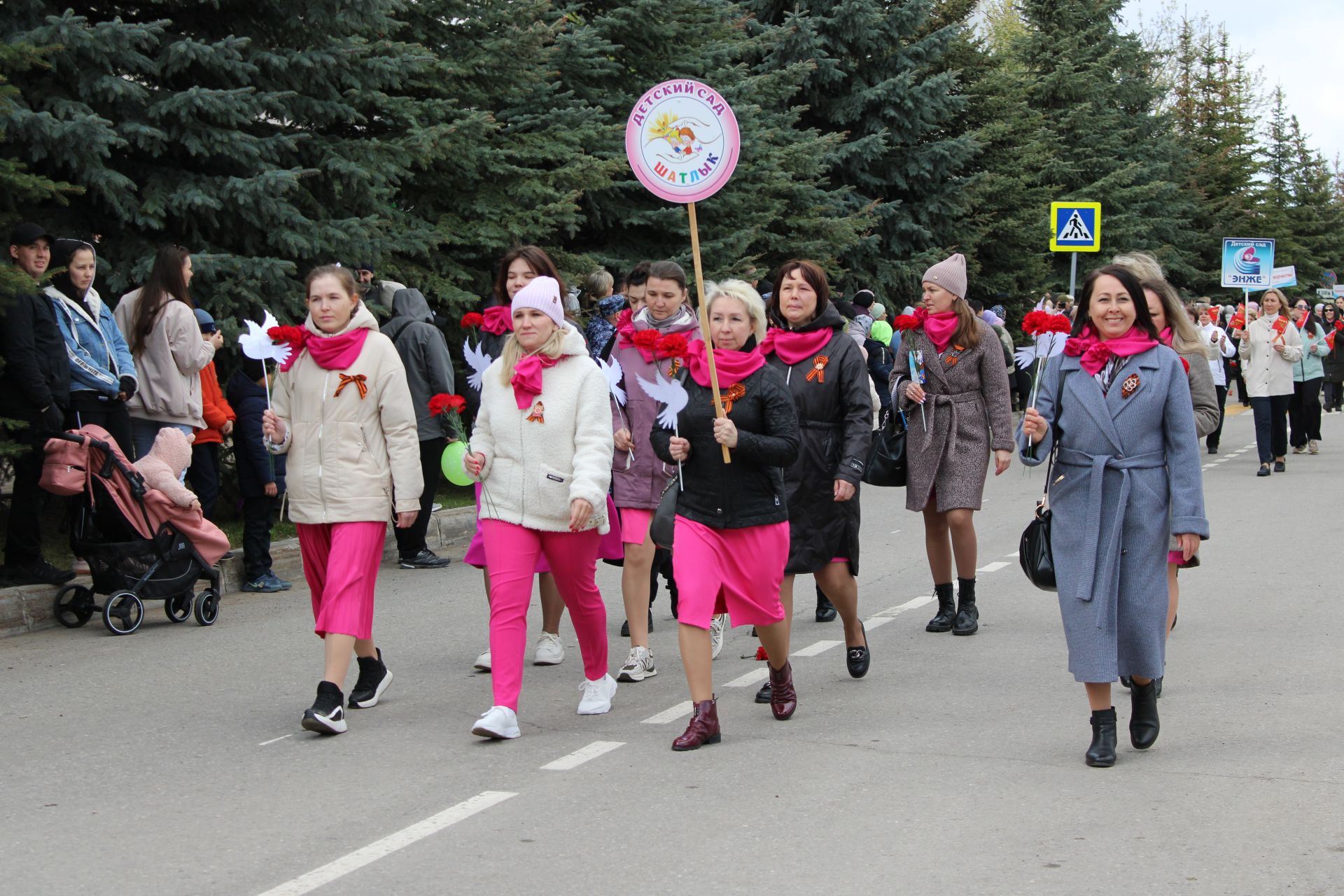 Полный фоторепортаж с празднования Дня Победы в Заинске