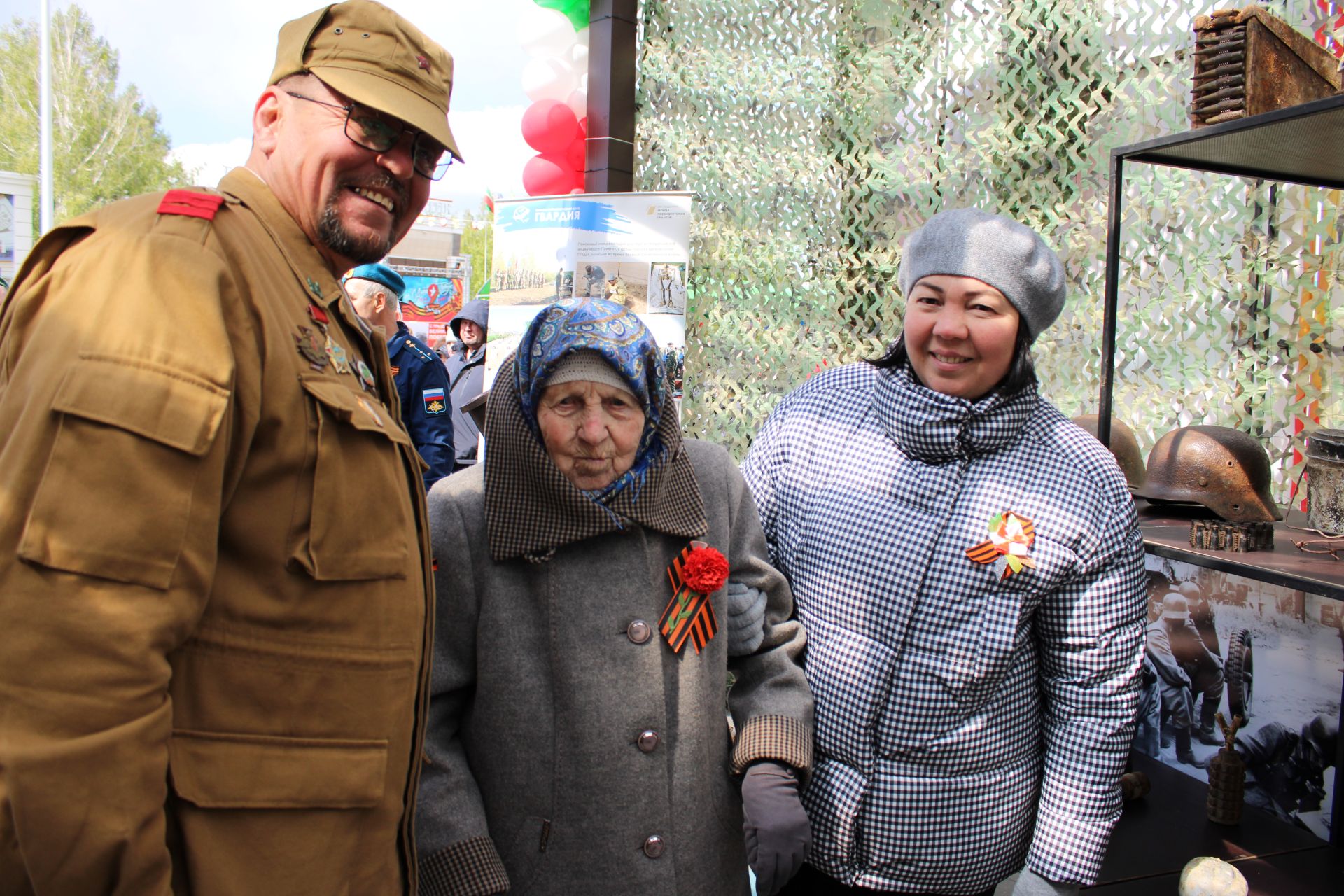 Полный фоторепортаж с празднования Дня Победы в Заинске