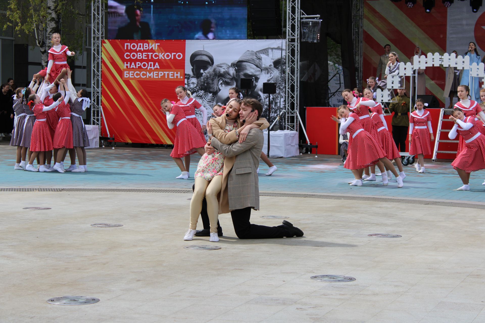 Полный фоторепортаж с празднования Дня Победы в Заинске