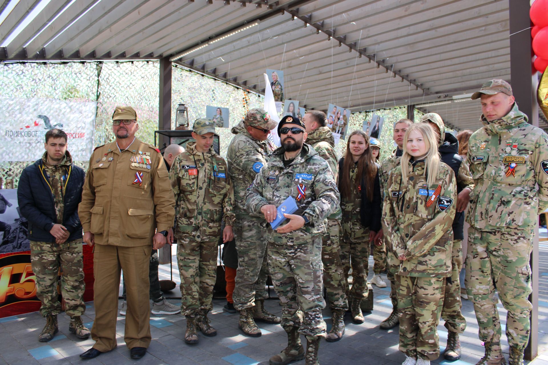 Полный фоторепортаж с празднования Дня Победы в Заинске