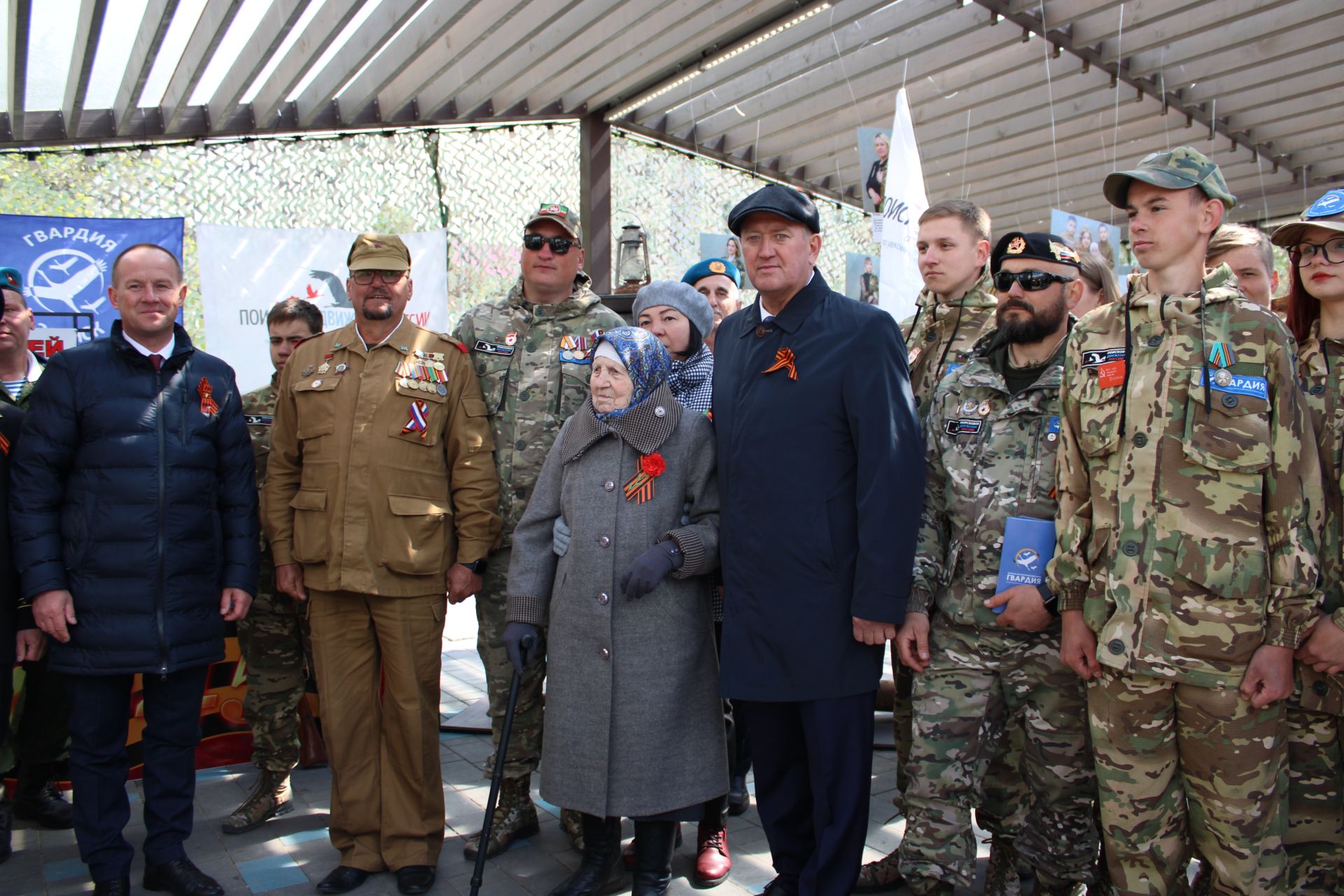 Полный фоторепортаж с празднования Дня Победы в Заинске