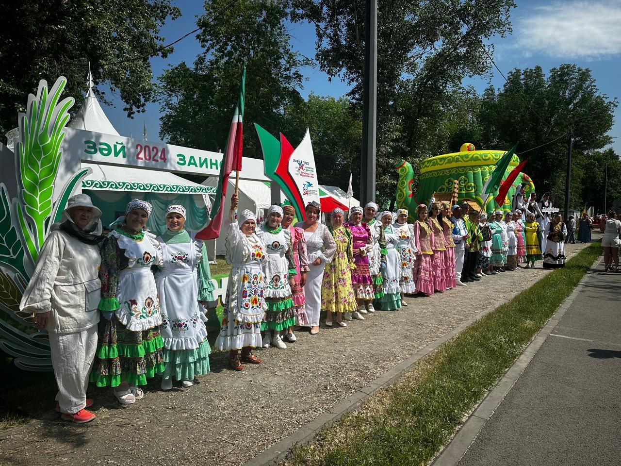 На Сабантуе в Магнитогорске проходят праздничные гуляния