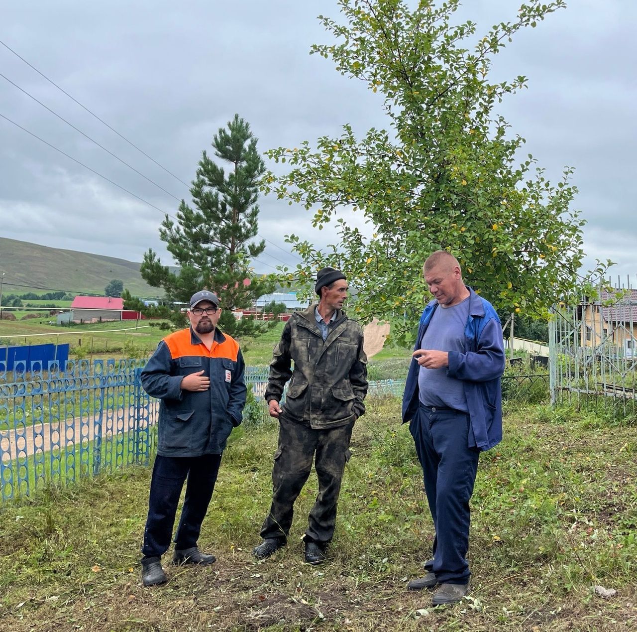 В Заинском районе участник СВО помог односельчанам