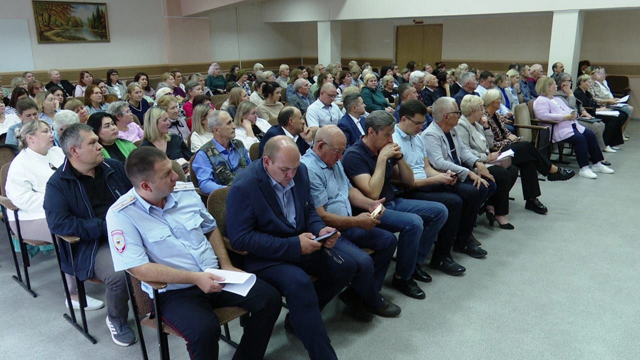 В Заинском районе помогают СВОим