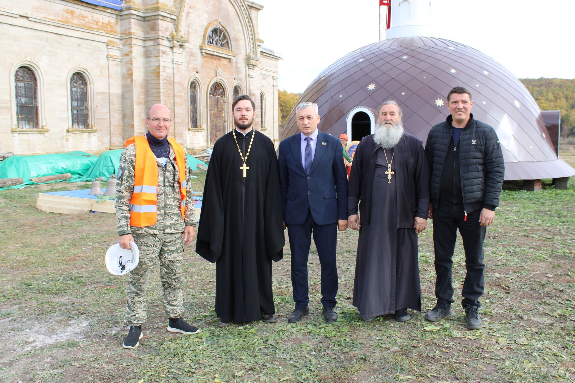 Зәйдә Михаил Архангел чиркәвенә купол куелды