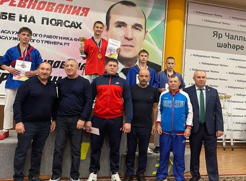 Заинский борец стал призером Всероссийских соревнований