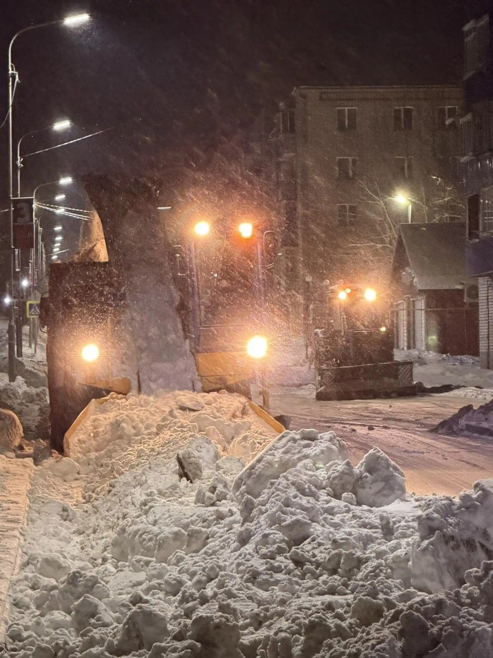 Зәй урамнарыннан 5,6 мең кубометрдан артык кар чыгарылган