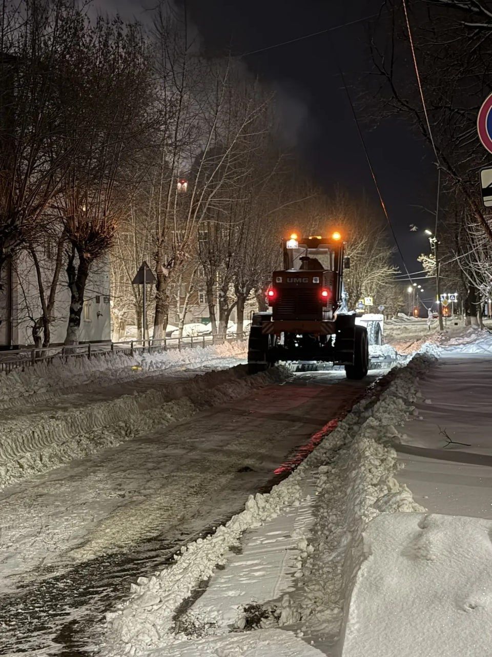 Зәй урамнарыннан 5,6 мең кубометрдан артык кар чыгарылган