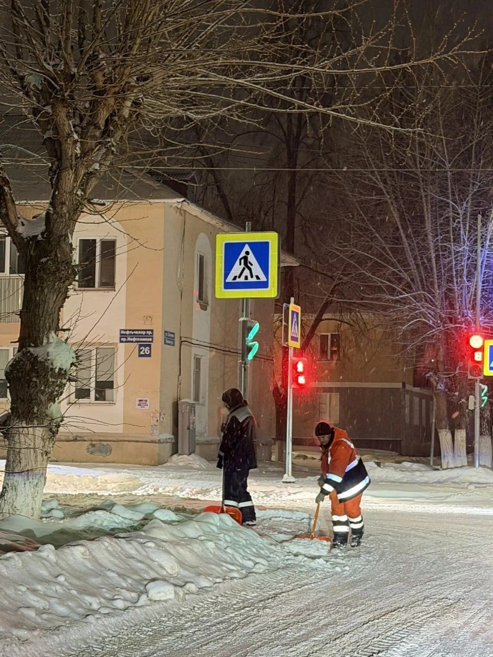 Зәй урамнарыннан 5,6 мең кубометрдан артык кар чыгарылган