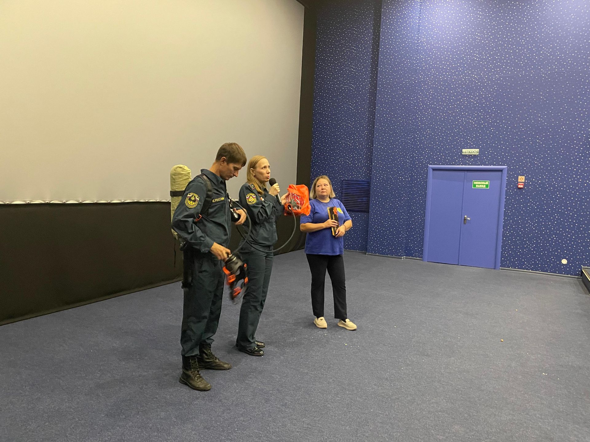 В кинотеатре Заинска прошла лекция о пожарной безопасности для школьников