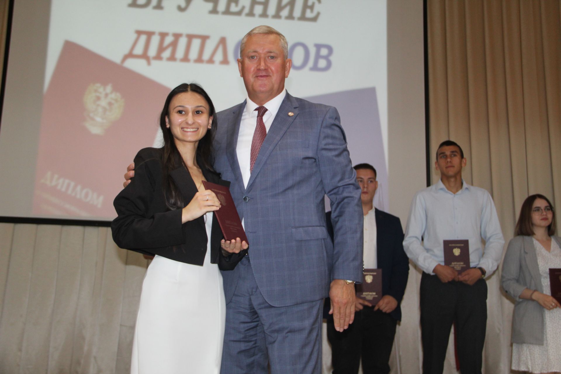Выпускники Заинского политехнического колледжа получили дипломы