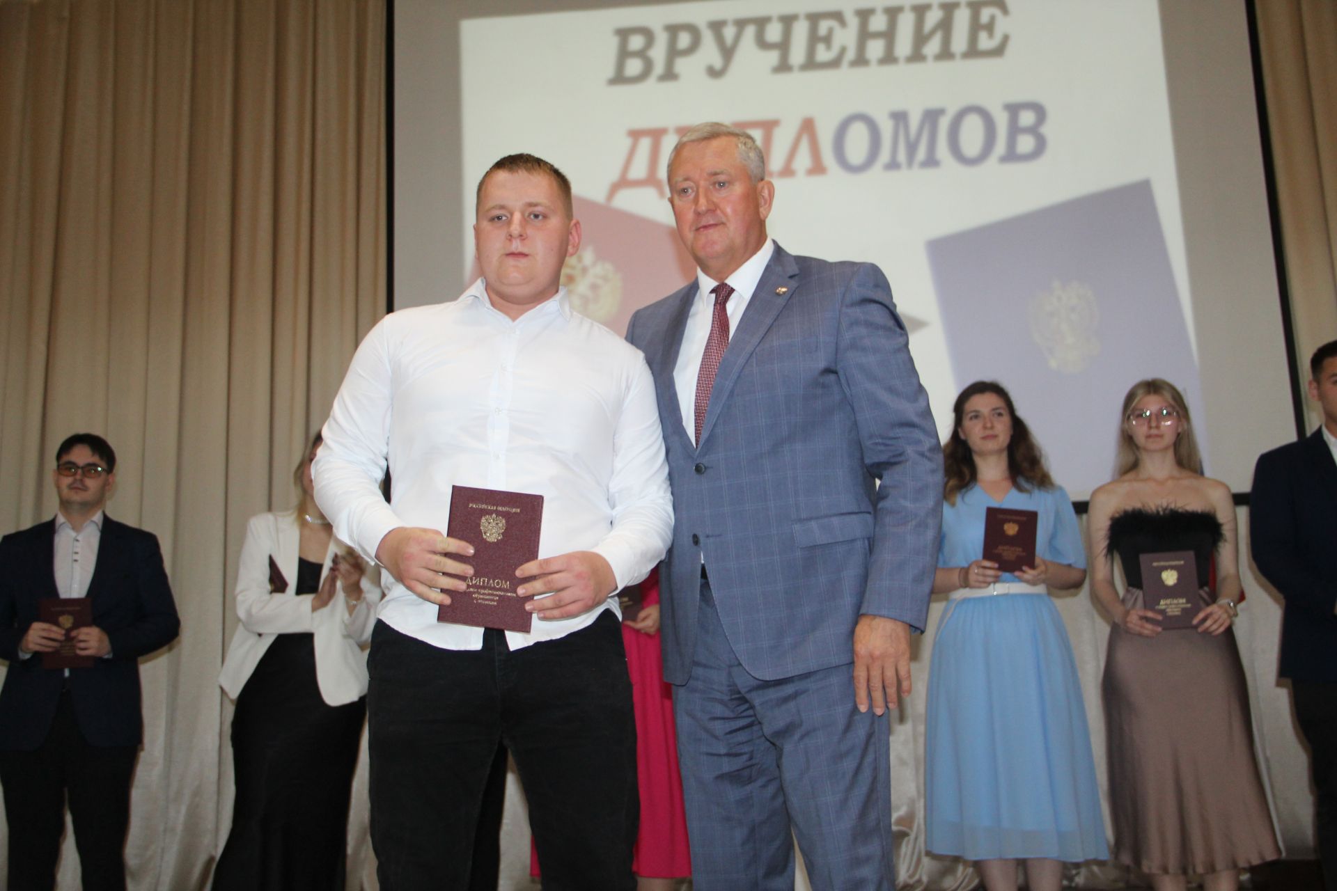 Выпускники Заинского политехнического колледжа получили дипломы