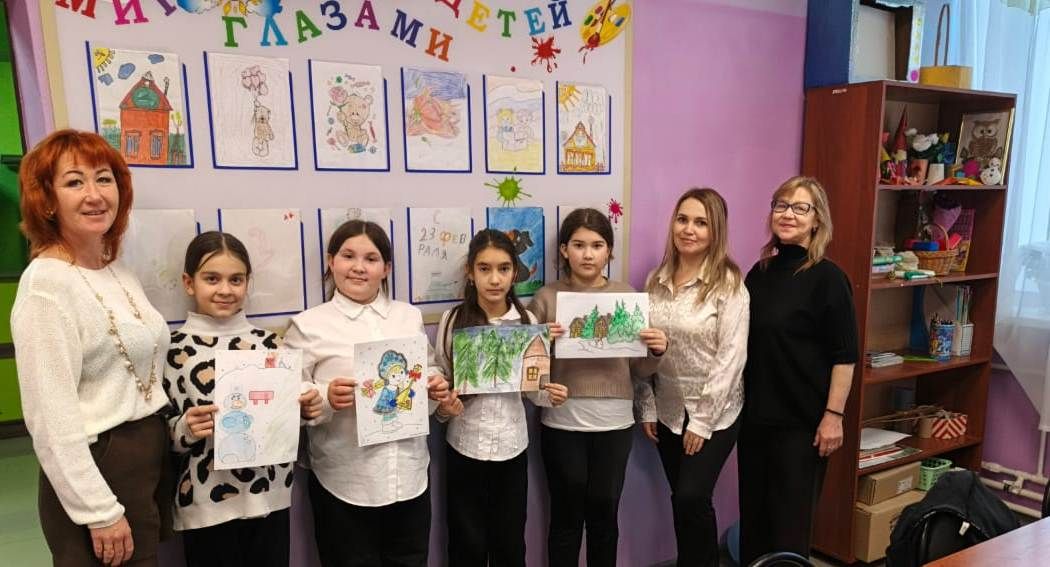 Выставка «Зимняя сказка» в ГДК Мирный: детское творчество вдохновляет