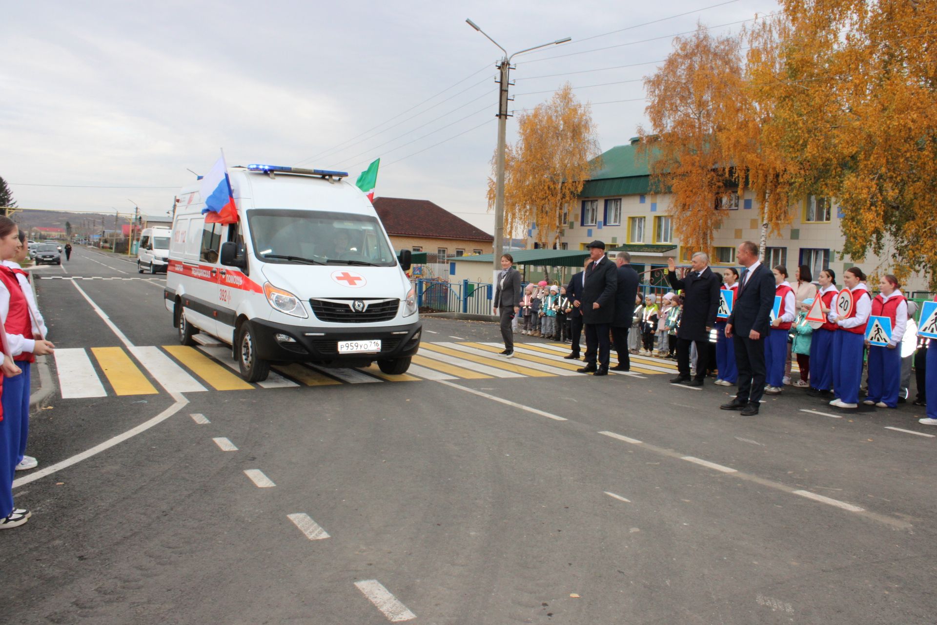 В Заинском районе открыли сразу несколько дорог после капремонта