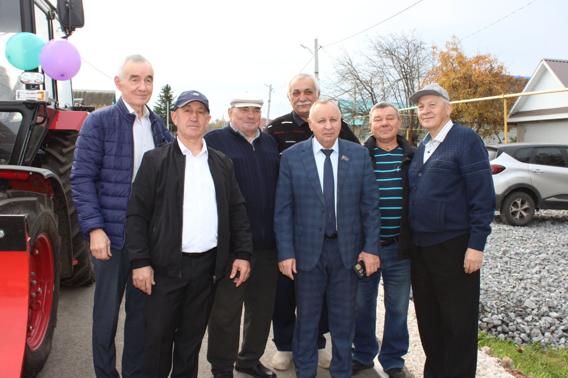 В Заинском районе открыли сразу несколько дорог после капремонта