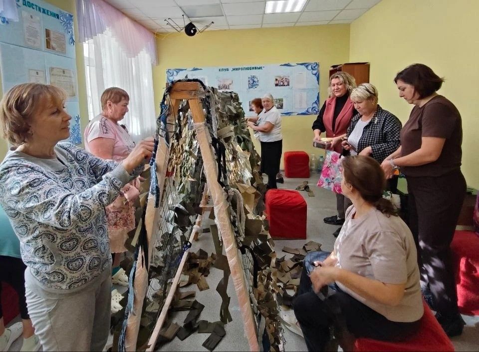 ТОСы Заинска передали гуманитарную помощь для бойцов