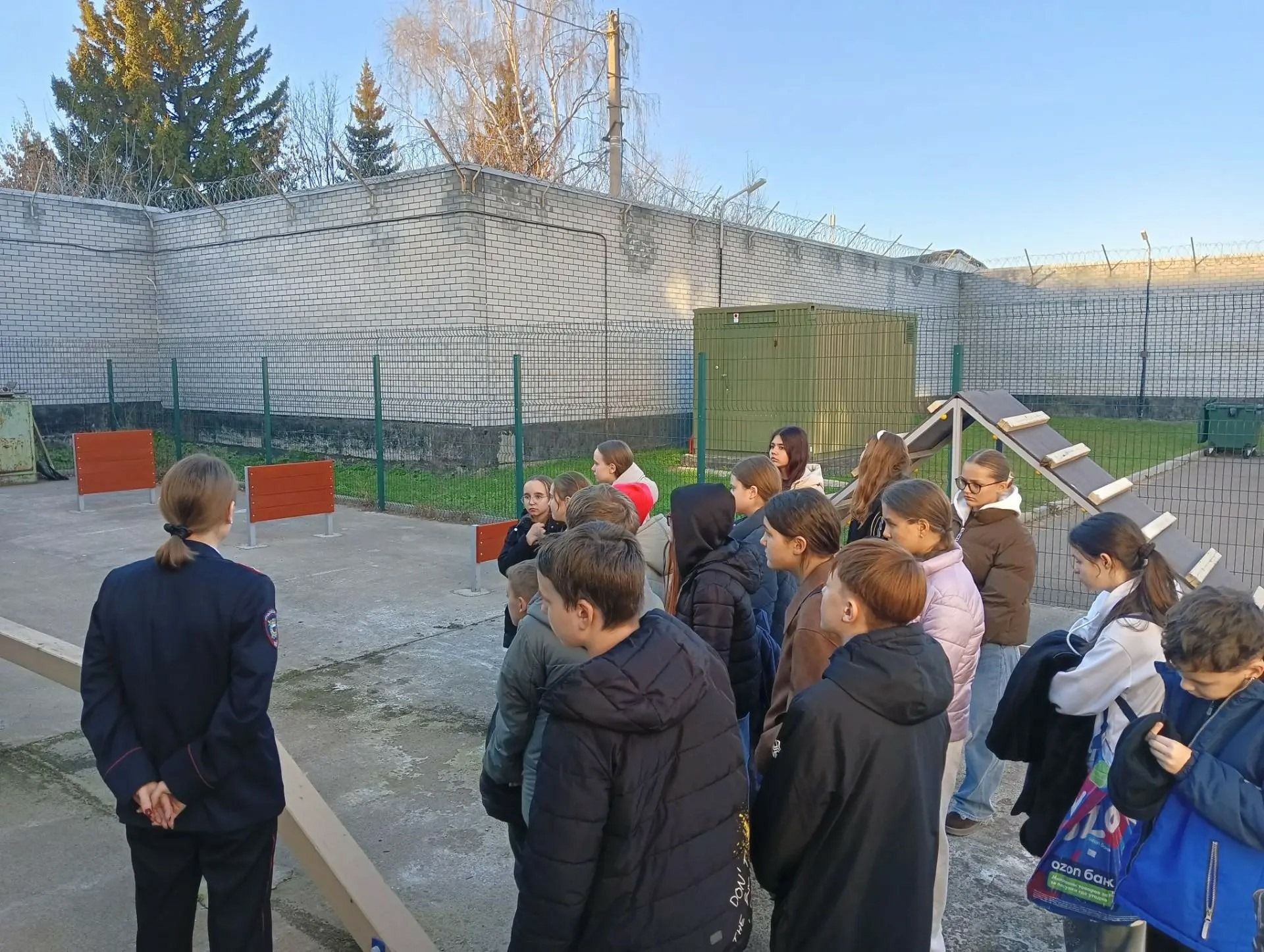 Зәйдә укучыларга эчке эшләр бүлегенә экскурсия оештырылды