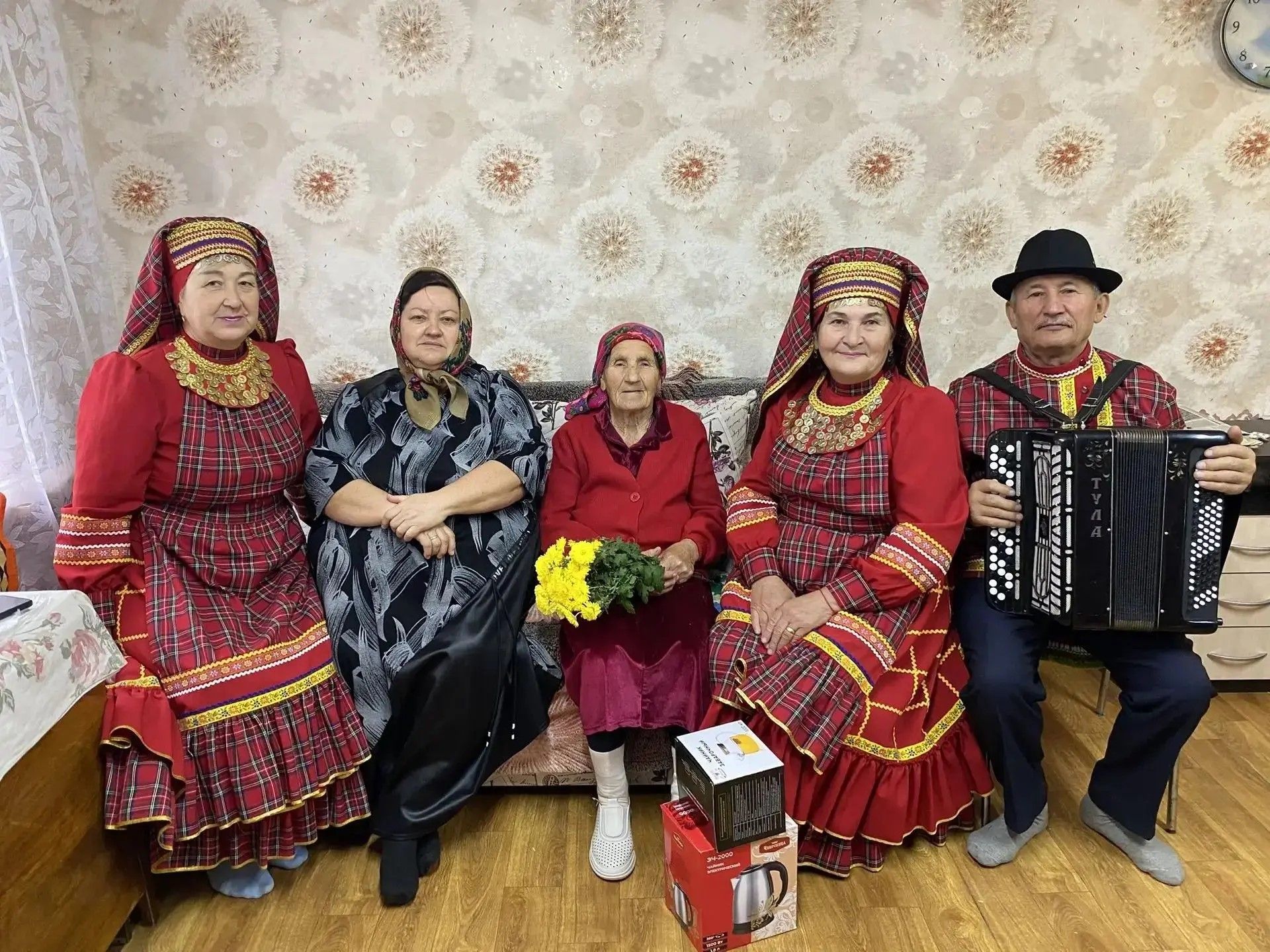 Татьяна Веселова отпраздновала 90-летие в кругу родных и гостей